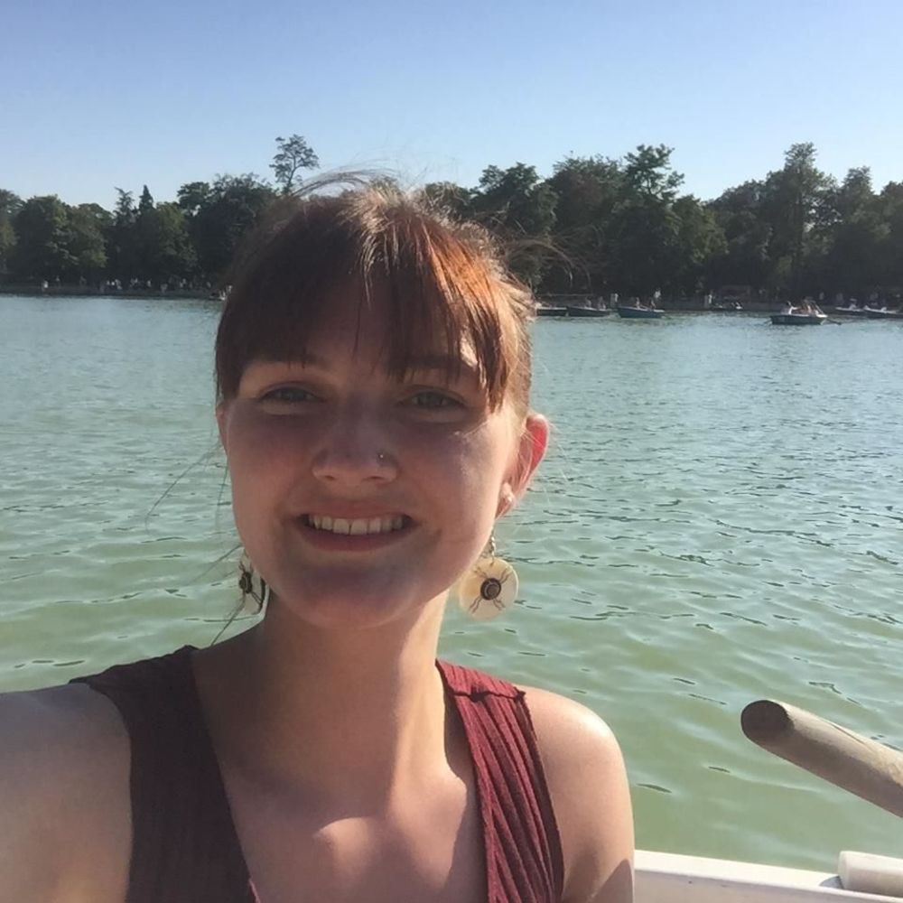 Meet your Posher, Evelyn